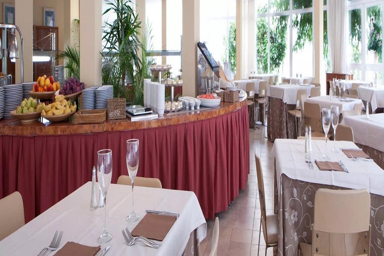 Hotel Intur Azor Benicàssim Esterno foto